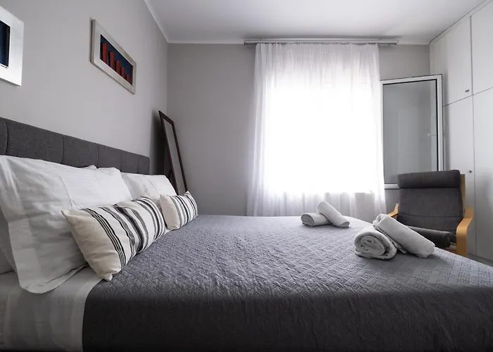 شقة Luxury Spacious In The Heart Of The Rhodes City