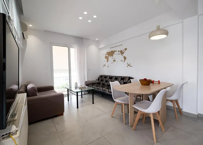 Luxury Spacious In The Heart Of The *